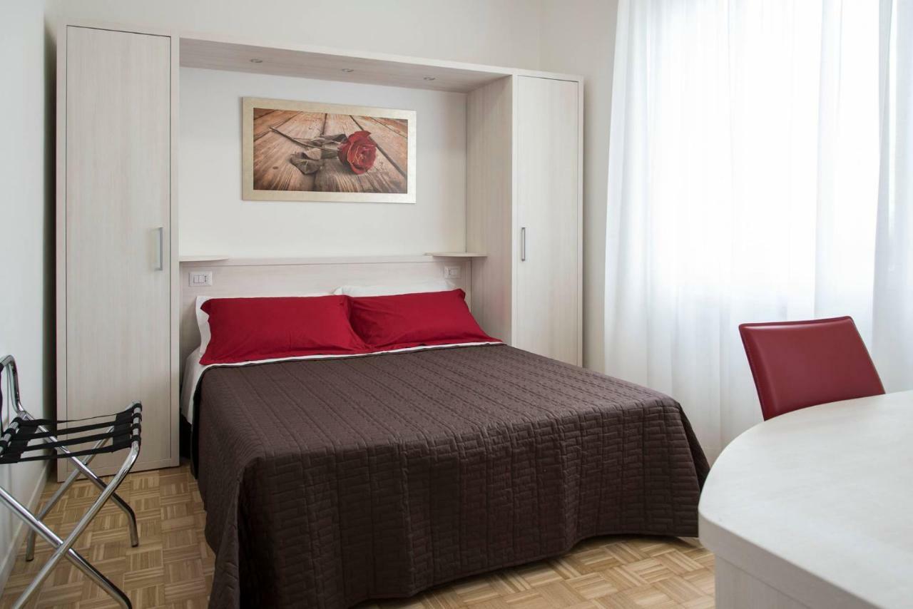 Bed and Breakfast A Due Passi Dal Cielo Jesi Esterno foto
