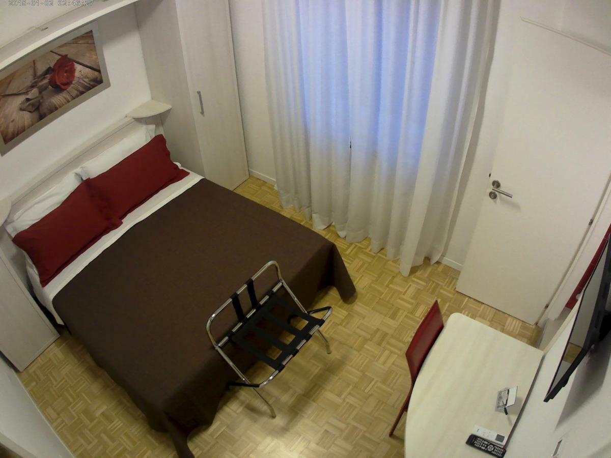 Bed and Breakfast A Due Passi Dal Cielo Jesi Esterno foto